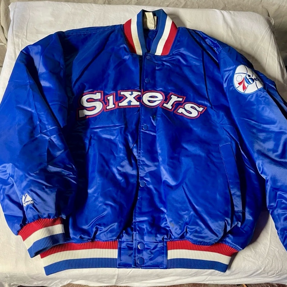 Men’s vintage XXL Sixers jacket